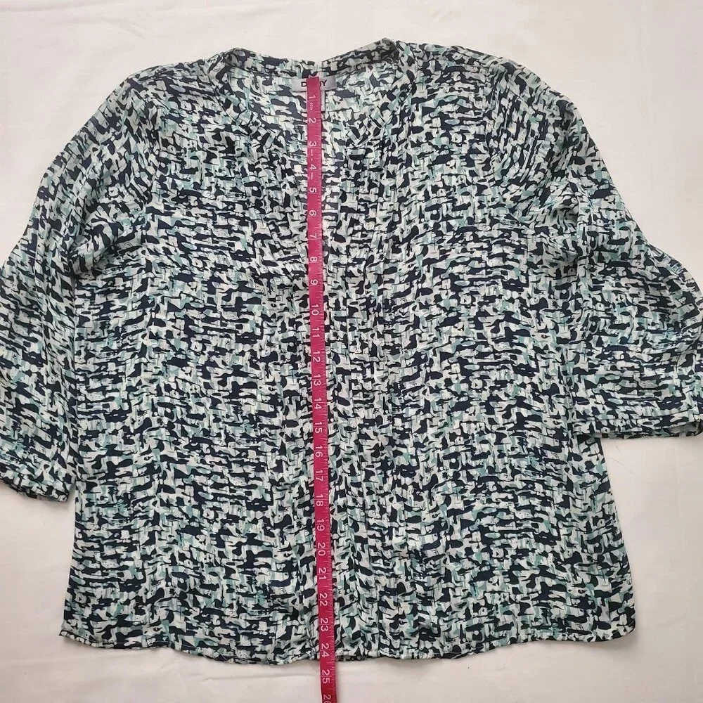 DKNY Women’s 3/4 Sleeve Printed Split-Neck Pleated Front Peasant Top Size Large - Picture 8 of 8